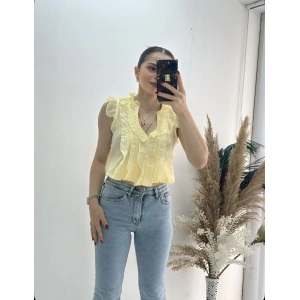 Önü Fırfır Detaylı Gömlek Bluz Sarı