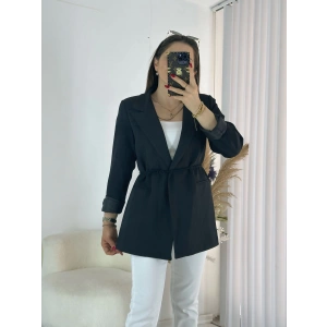 Siyah Bel Bağlamalı Ceket