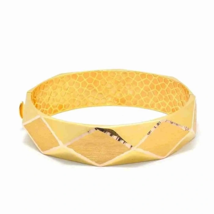 14 Ayar Altın Geniş Kelepçe