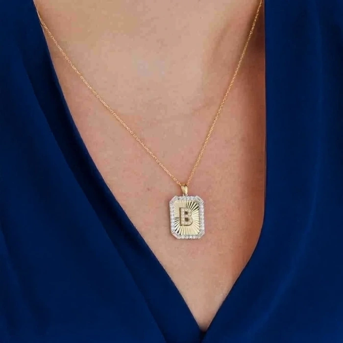 14 Ayar Altın Harfli Kolye Bagetli