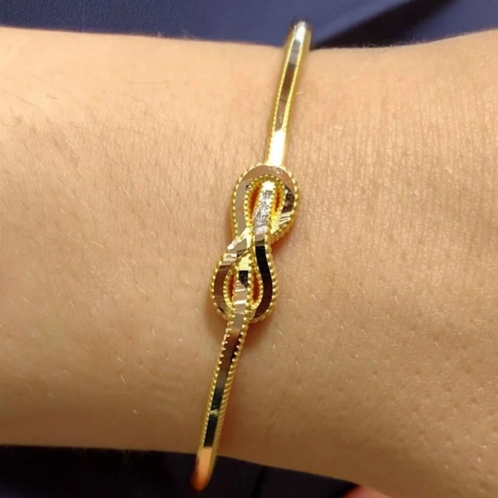 Altın Ajda Kelepçe Sevgi Bağı