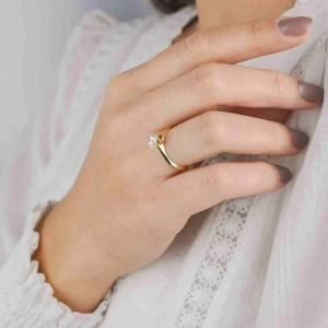 14 Ayar Altın Tektaş Yüzük