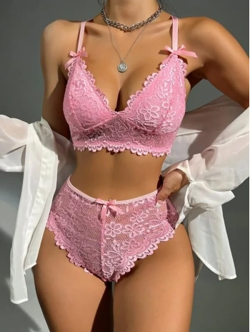 Pembe Dantelli Fantezi Bralet Sütyen Takımı